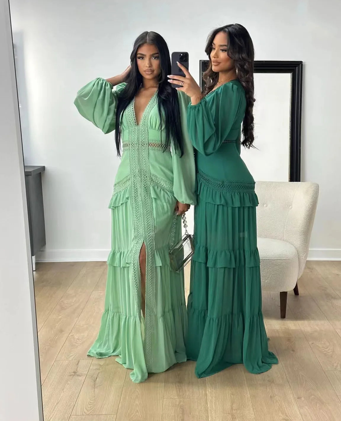 CM.YAYA Damen V-Ausschnitt Langarm Rüschen Spitze Langes Maxi-Kleid 2025 Frühling Strand Urlaub Party Sexy Street Vestidos Sexy Kleider