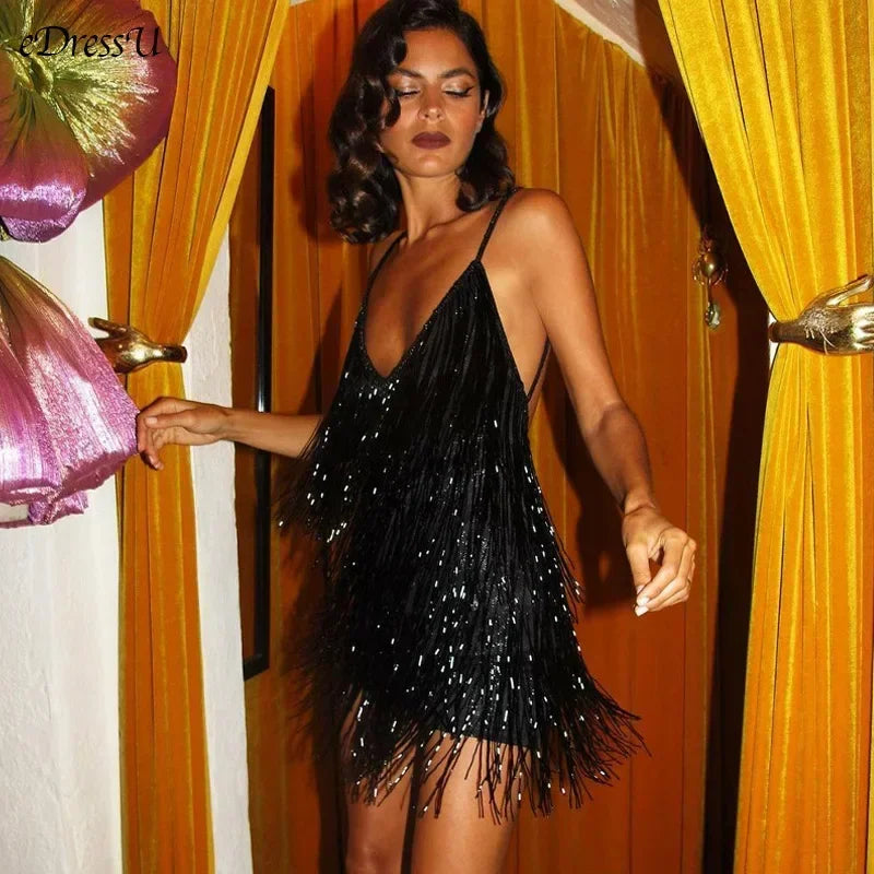 Leosoxs Damen sexy tiefes V-Ausschnitt Spaghettiträger Fransen Bodycon Minikleid Quasten rückenfrei Gatsby Cocktail Club Partykleider
