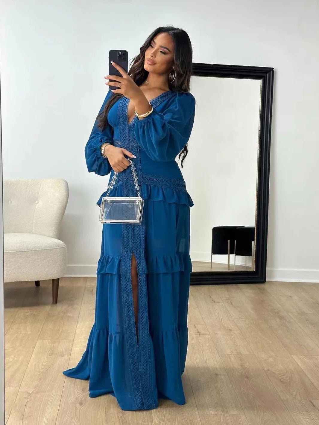 CM.YAYA Damen V-Ausschnitt Langarm Rüschen Spitze Langes Maxi-Kleid 2025 Frühling Strand Urlaub Party Sexy Street Vestidos Sexy Kleider