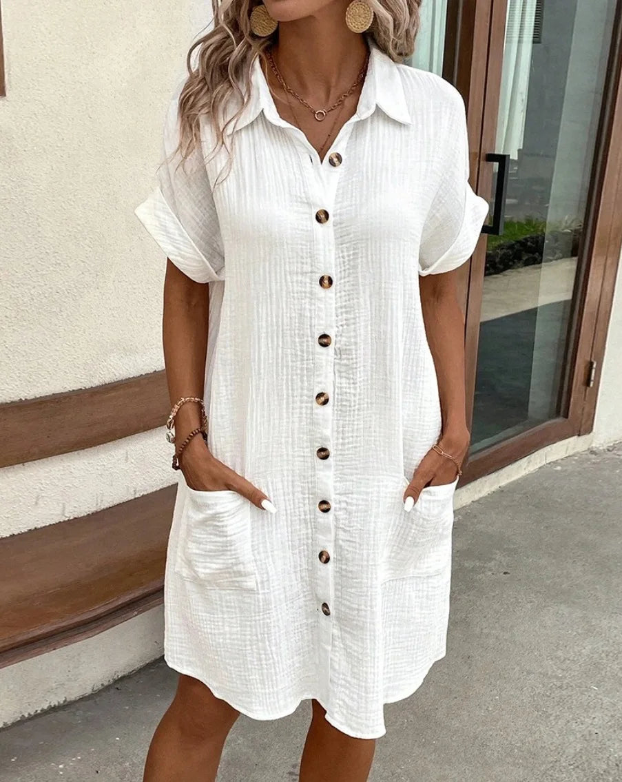 Sommerliches, einfarbiges, schlichtes Kurzarm-Hemdkleid für Damen mit Umlegekragen, einreihig, lässig-elegant, locker geschnitten